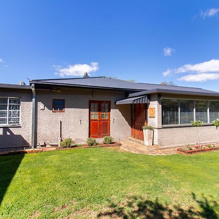 Glenmore Guesthouse Bloemfontein Exterior photo